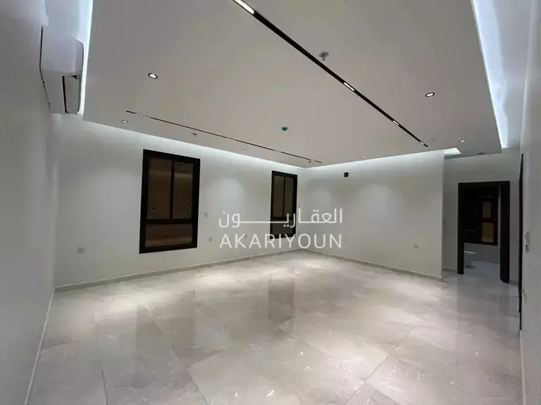 شقة للإيجار في حي العارض