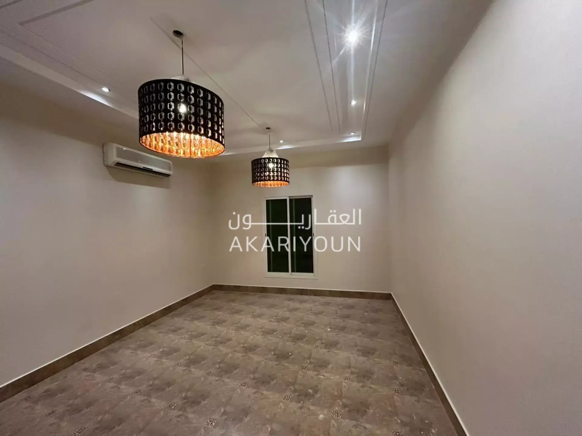 شقة للإيجار في حي التعاون