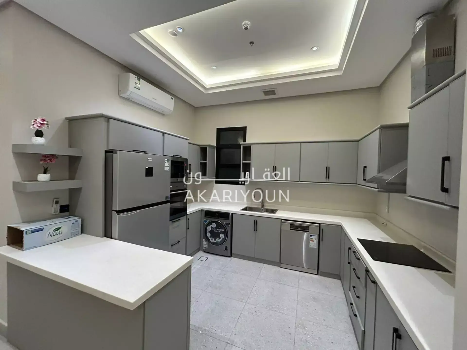 شقة للإيجار في حي العارض