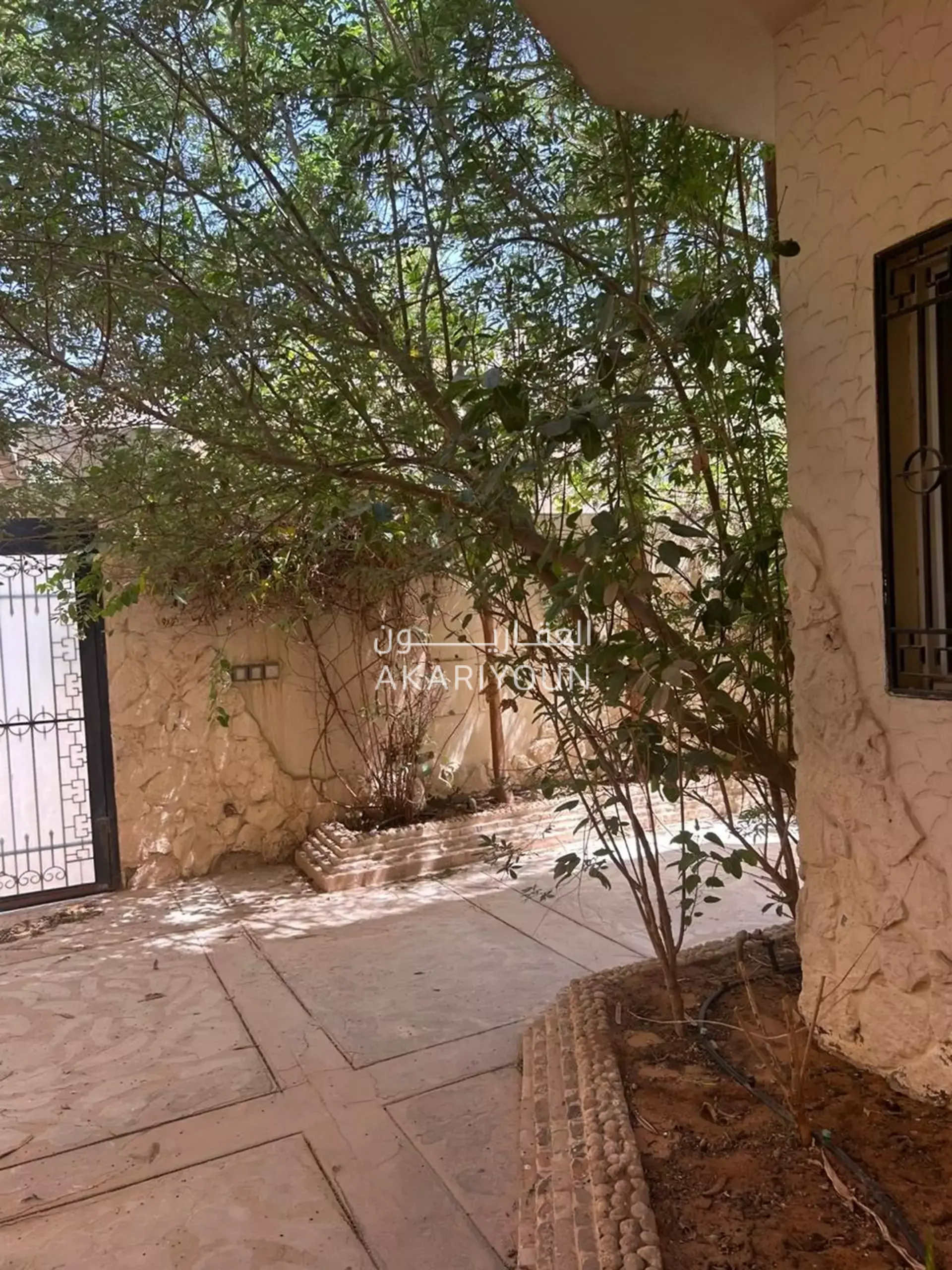 فيلا للبيع في حي الصحافة