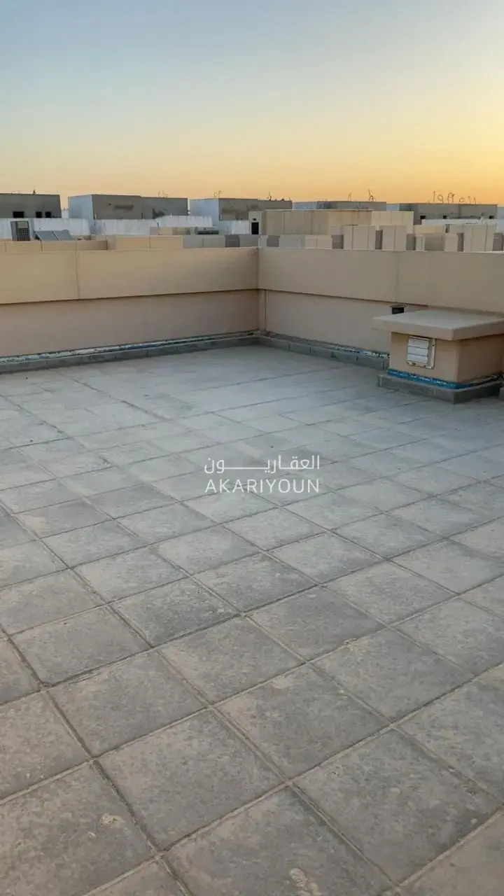 فيلا للإيجار في حي سدرة