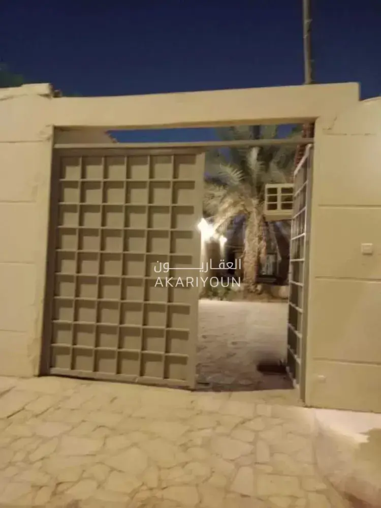 إستراحة للإيجار في حي الرمال