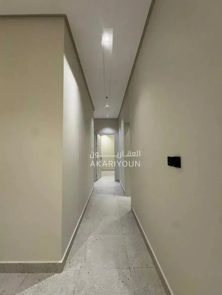 شقة للإيجار في حي العارض