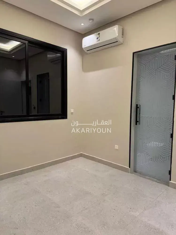 شقة للإيجار في حي العارض