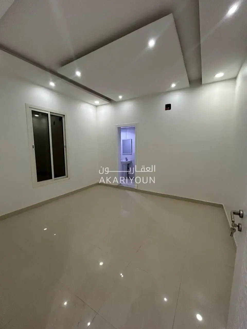 دور للإيجار في حي العارض