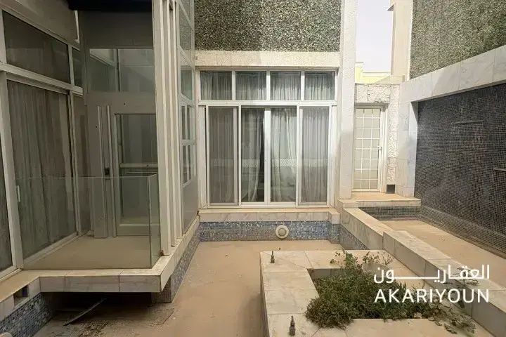 فيلا للبيع في حي المحمدية