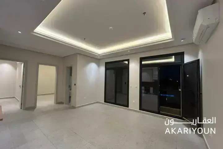 شقة للإيجار في حي العارض