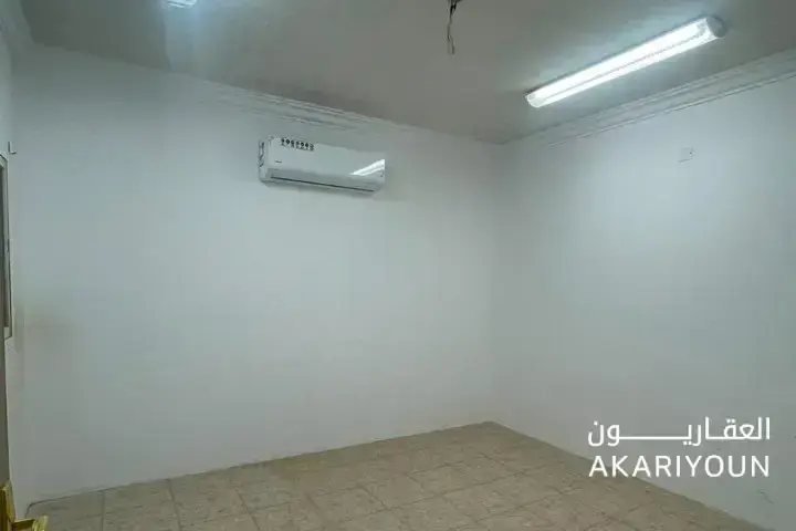 شقة للإيجار في حي الملقا