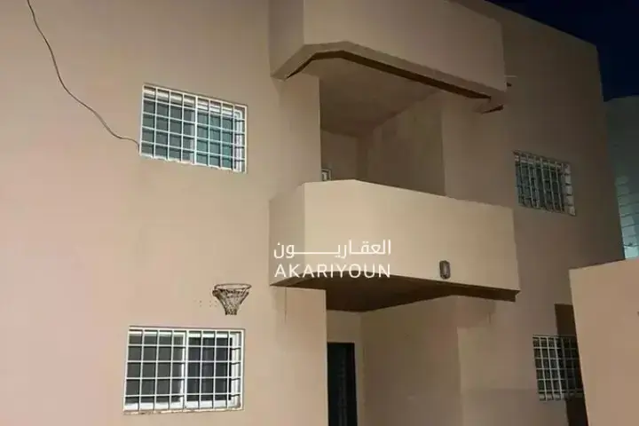 فيلا للبيع في حي المصيف