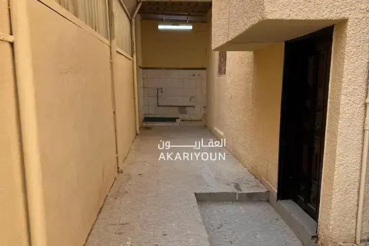 فيلا للإيجار في حي جرير