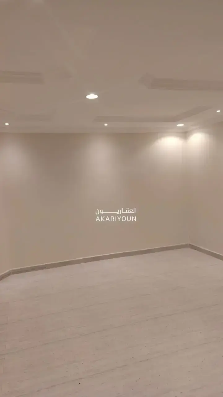 شقة للإيجار في حي العارض-3
