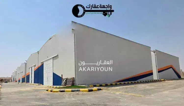 مستودع للإيجار في حي الغنامية-2