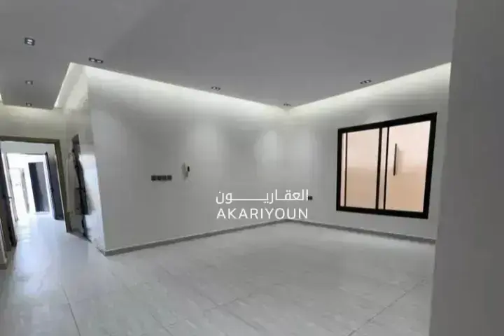فيلا للبيع في حي الغنامية
