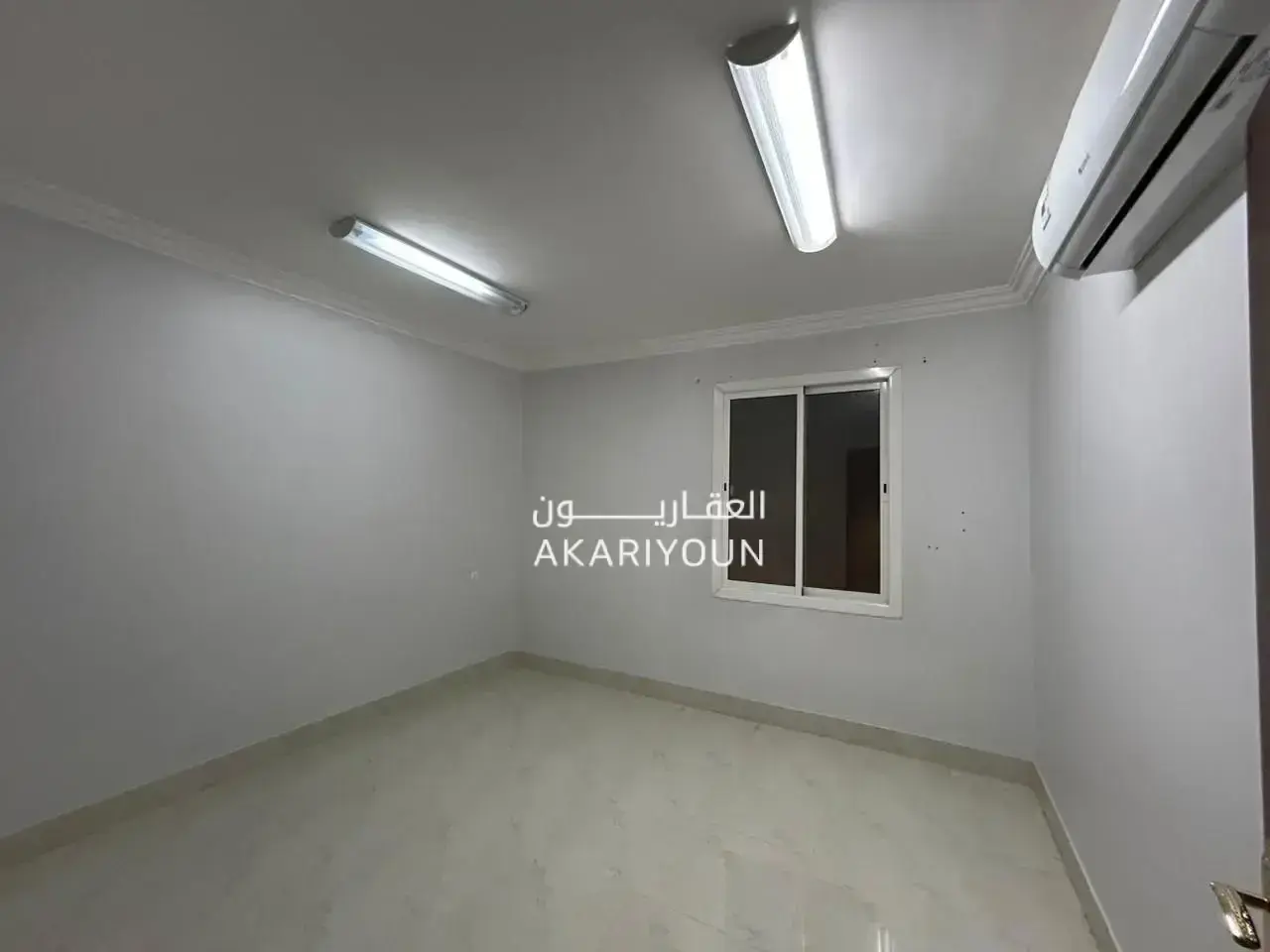 شقة للإيجار في حي النرجس-3
