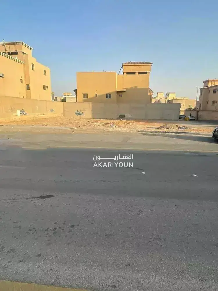 ارض للبيع في حي عكاظ-3