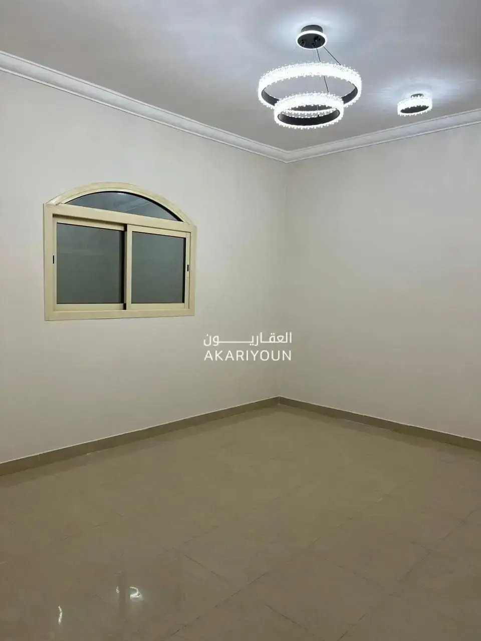 شقة للإيجار في حي العقيق-2