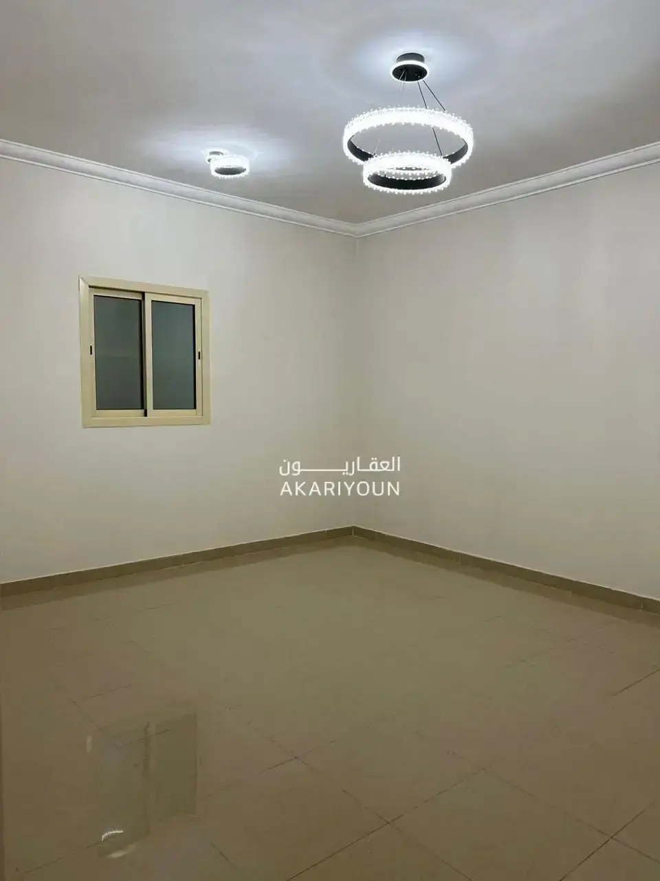 شقة للإيجار في حي العقيق-3