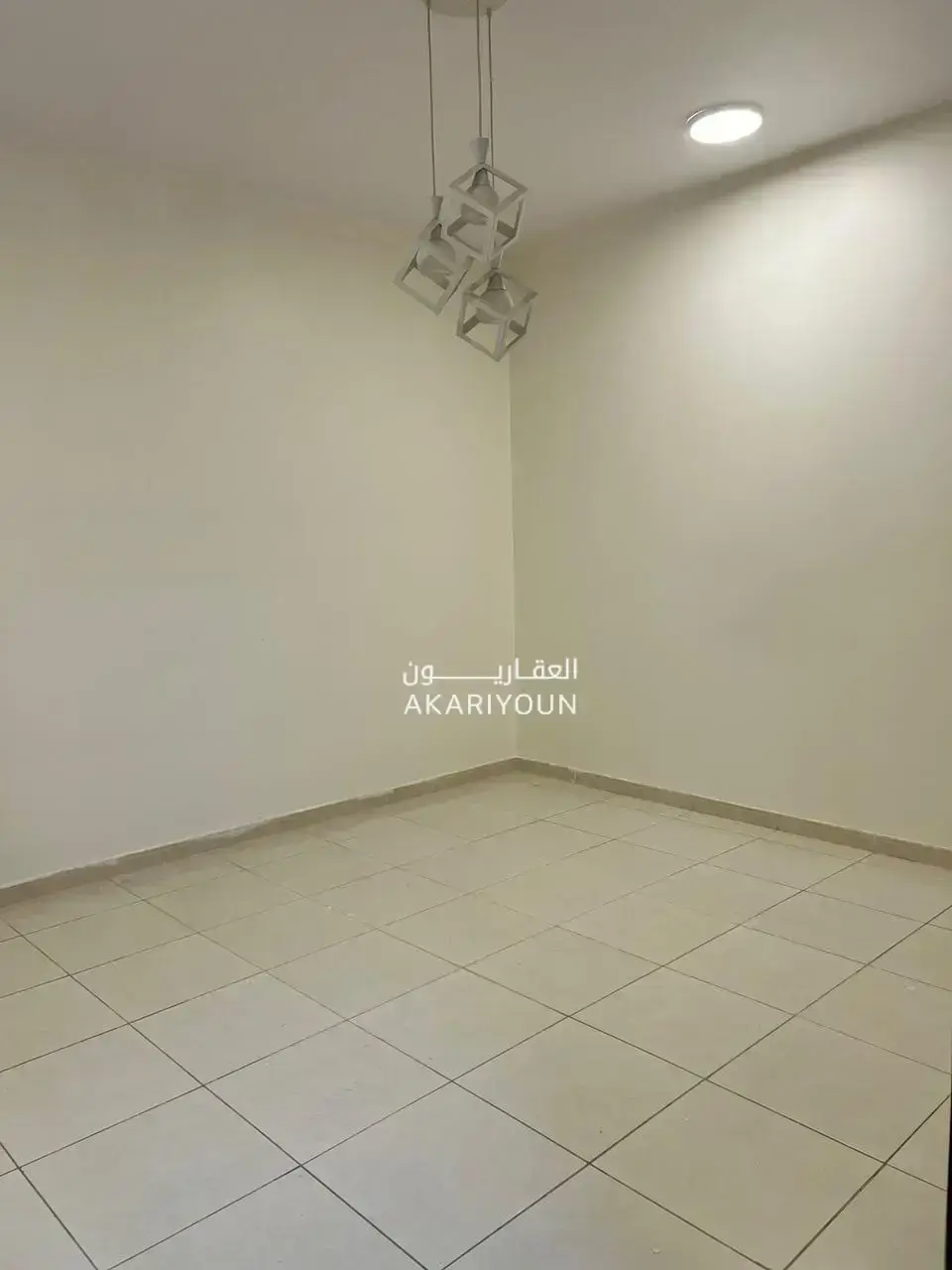 شقة للإيجار في حي الياسمين-2