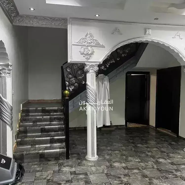 فيلا للبيع في حي الشفاء-4