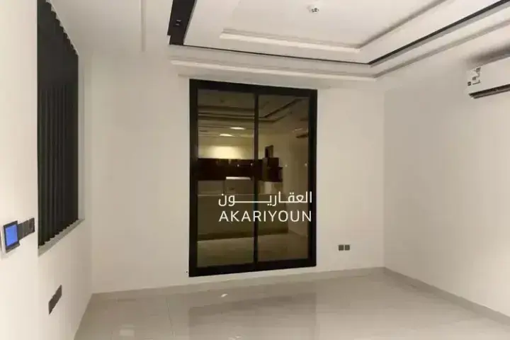 شقة للإيجار في حي العارض