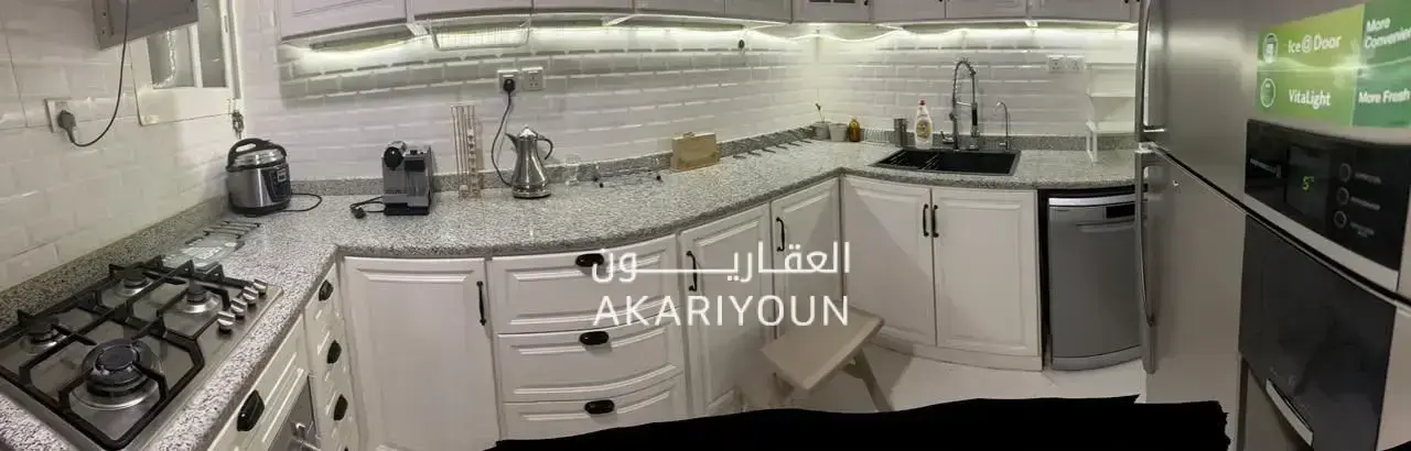 شقة للبيع في حي الملقا-8