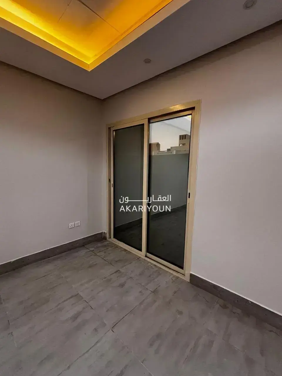 شقة للبيع في حي الملقا-6