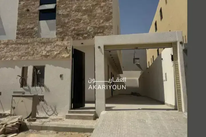 دور للبيع في حي بدر