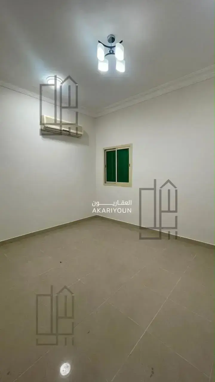 شقة للإيجار في حي الياسمين-3