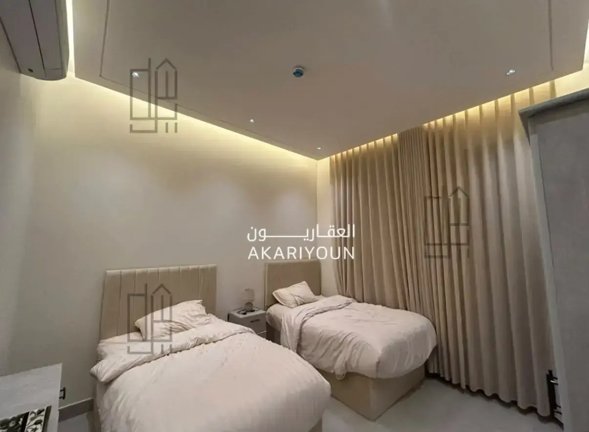 شقة للإيجار في حي العارض-7
