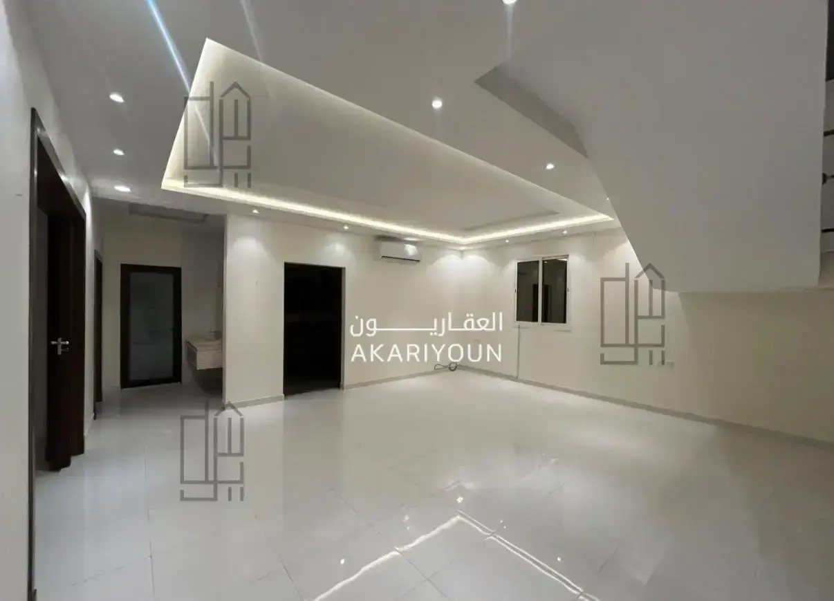 شقة للإيجار في حي النرجس-3