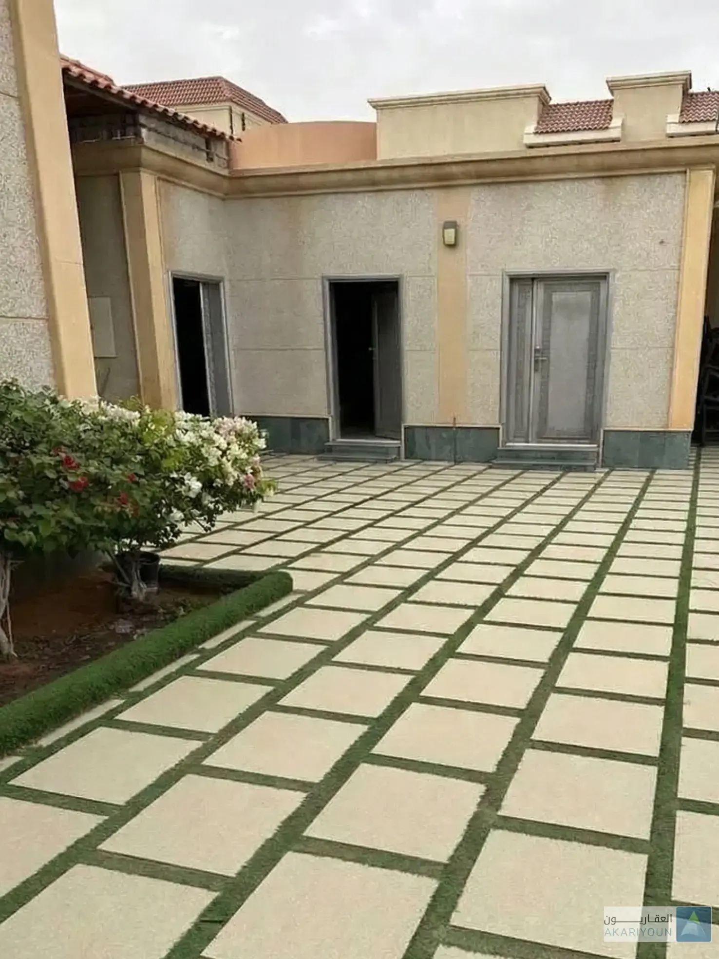 إستراحة للبيع في حي الرمال